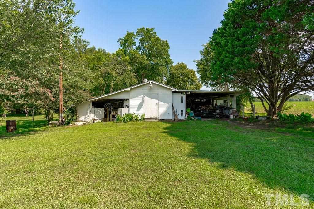 940 Hood Farm Road Clayton, NC 27520 - Photo 20 of 29 Gallery Image 20