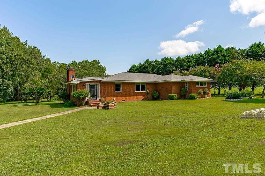 940 Hood Farm Road Clayton, NC 27520 - Photo 4 of 29 Gallery Image 4