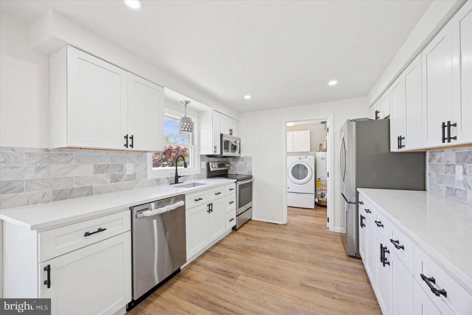 18 Oaklanding Road Lumberton, NJ 08048 - Photo 12 of 30 Gallery Image 12