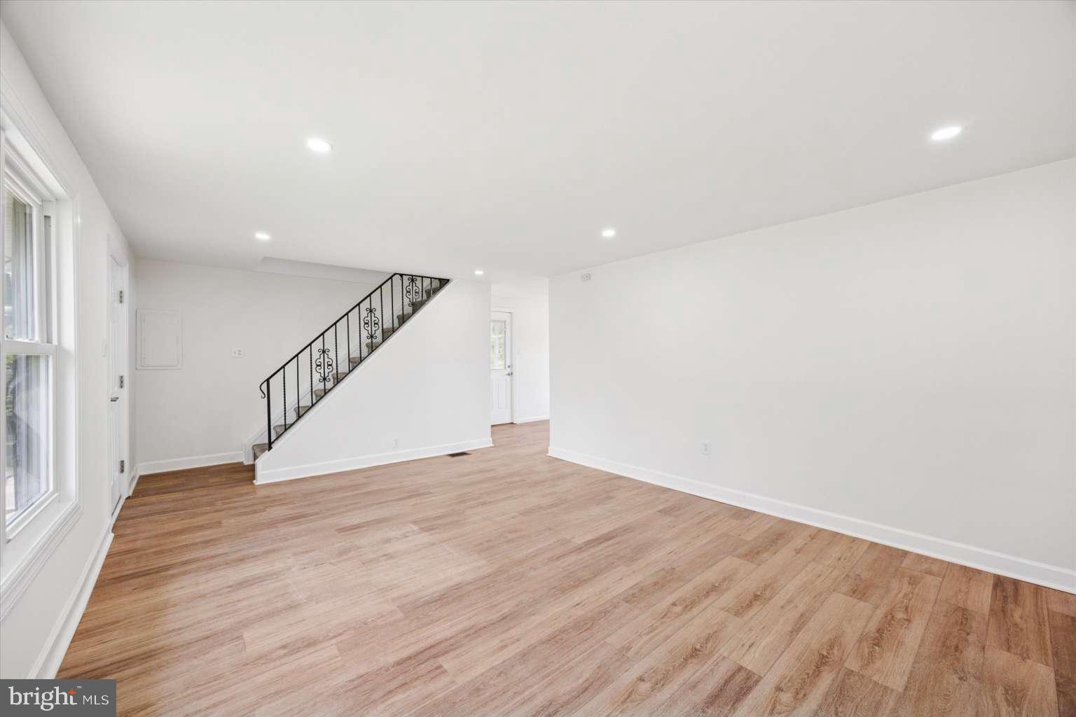 18 Oaklanding Road Lumberton, NJ 08048 - Photo 7 of 30 Gallery Image 7