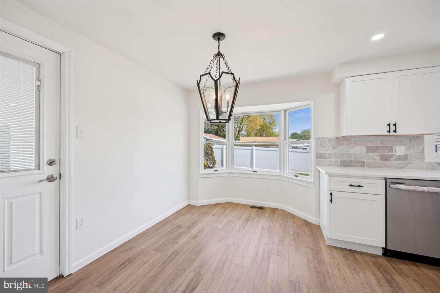 18 Oaklanding Road Lumberton, NJ 08048 - Photo 9 of 30 Gallery Image 9