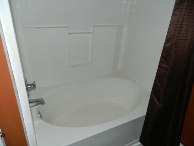 3834 Florence Road Murfreesboro, TN 37129 - Photo 9 of 17 Master Bath has a Garden Tub!