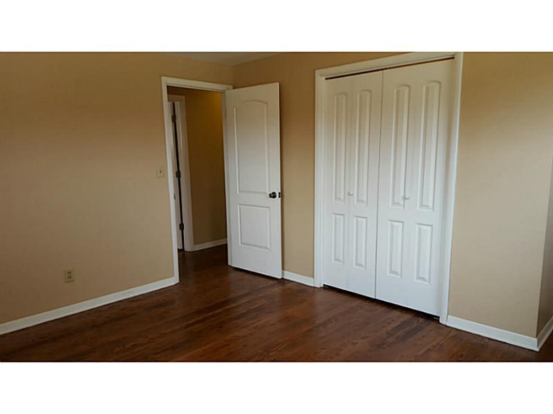 4261 Reno Road Springfield, OH 45503 - Photo 5 of 12