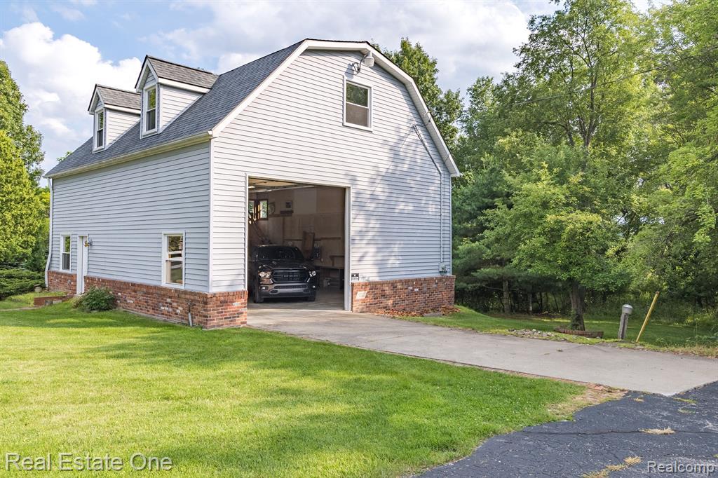 11260 Hartland Road Fenton, MI 48430 - Photo 53 of 73