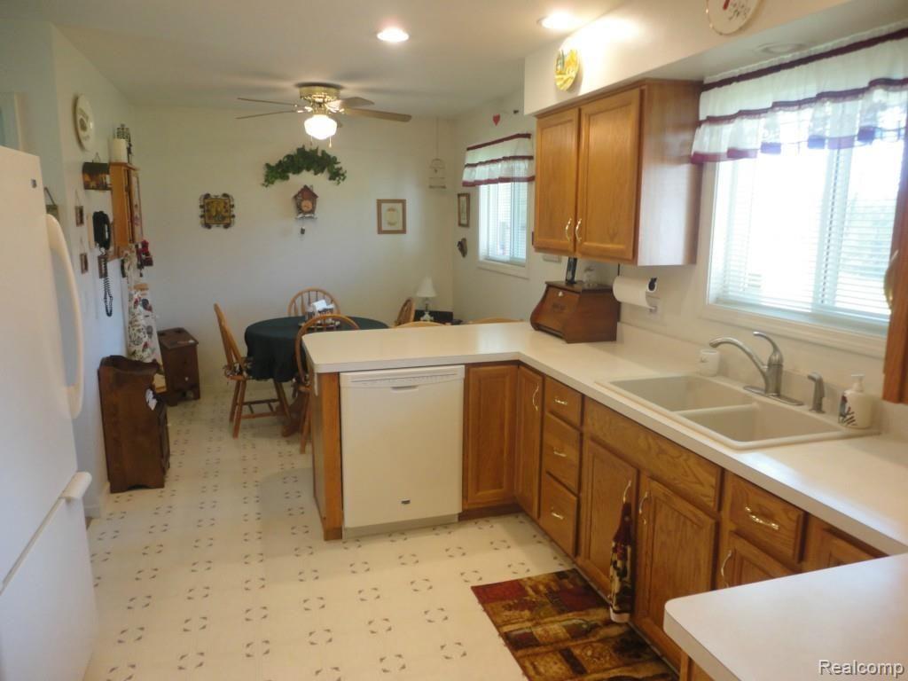 4287 Hinchey Road Howell, MI 48843 - Photo 10 of 21