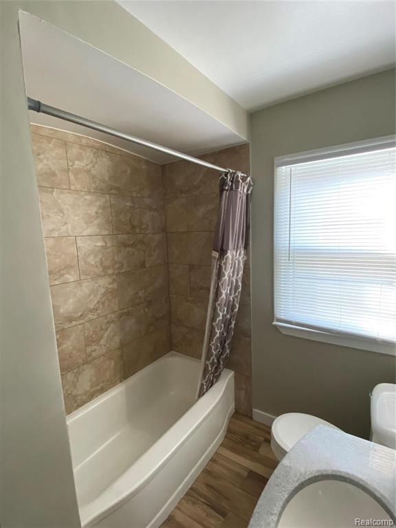 21325 Newcastle Road Harper Woods, MI 48225 - Photo 10 of 23