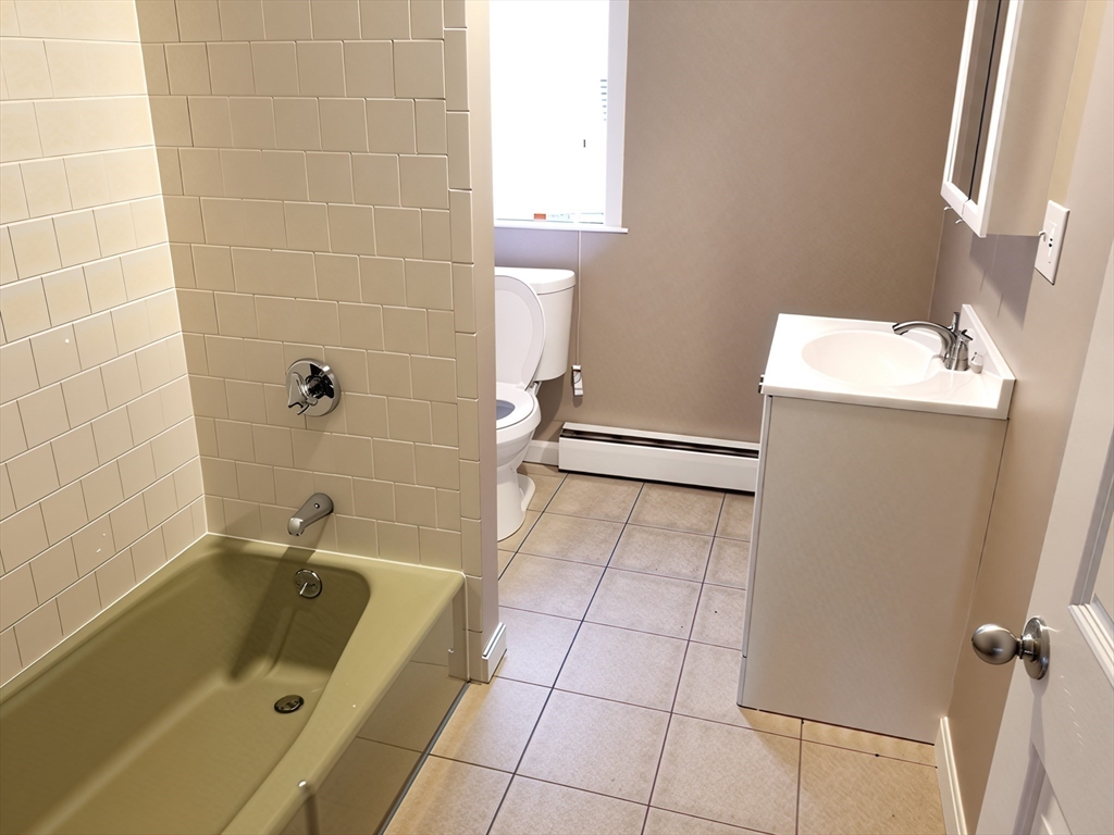 84 Cross Street Somerville, MA 02145 - Photo 25 of 42