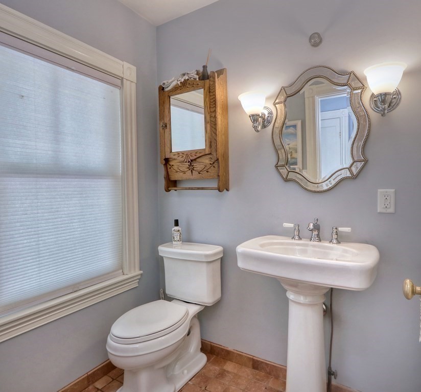 2 Maple Road Winchester, MA 01890 - Photo 18 of 40