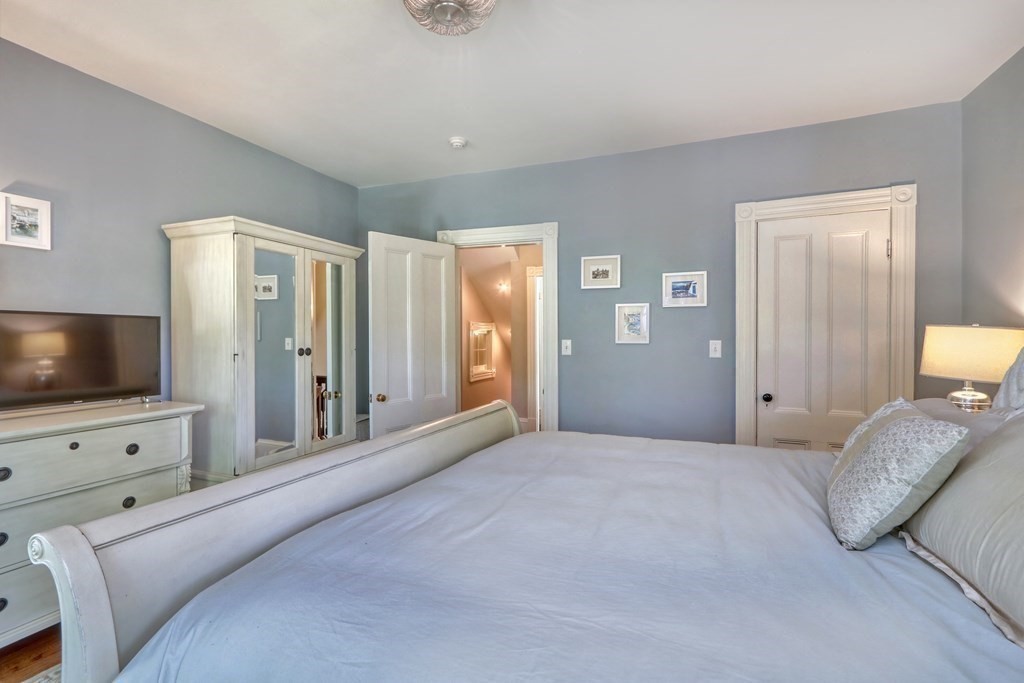 2 Maple Road Winchester, MA 01890 - Photo 24 of 40