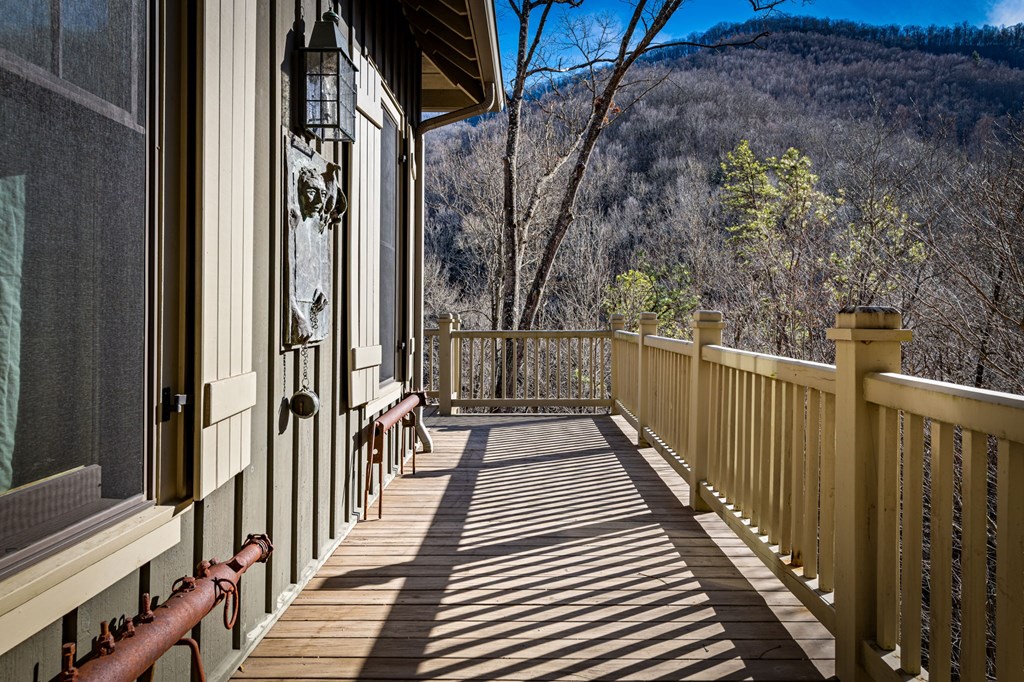 490 Red Wolf Run Franklin, NC 28734 - Photo 72 of 83