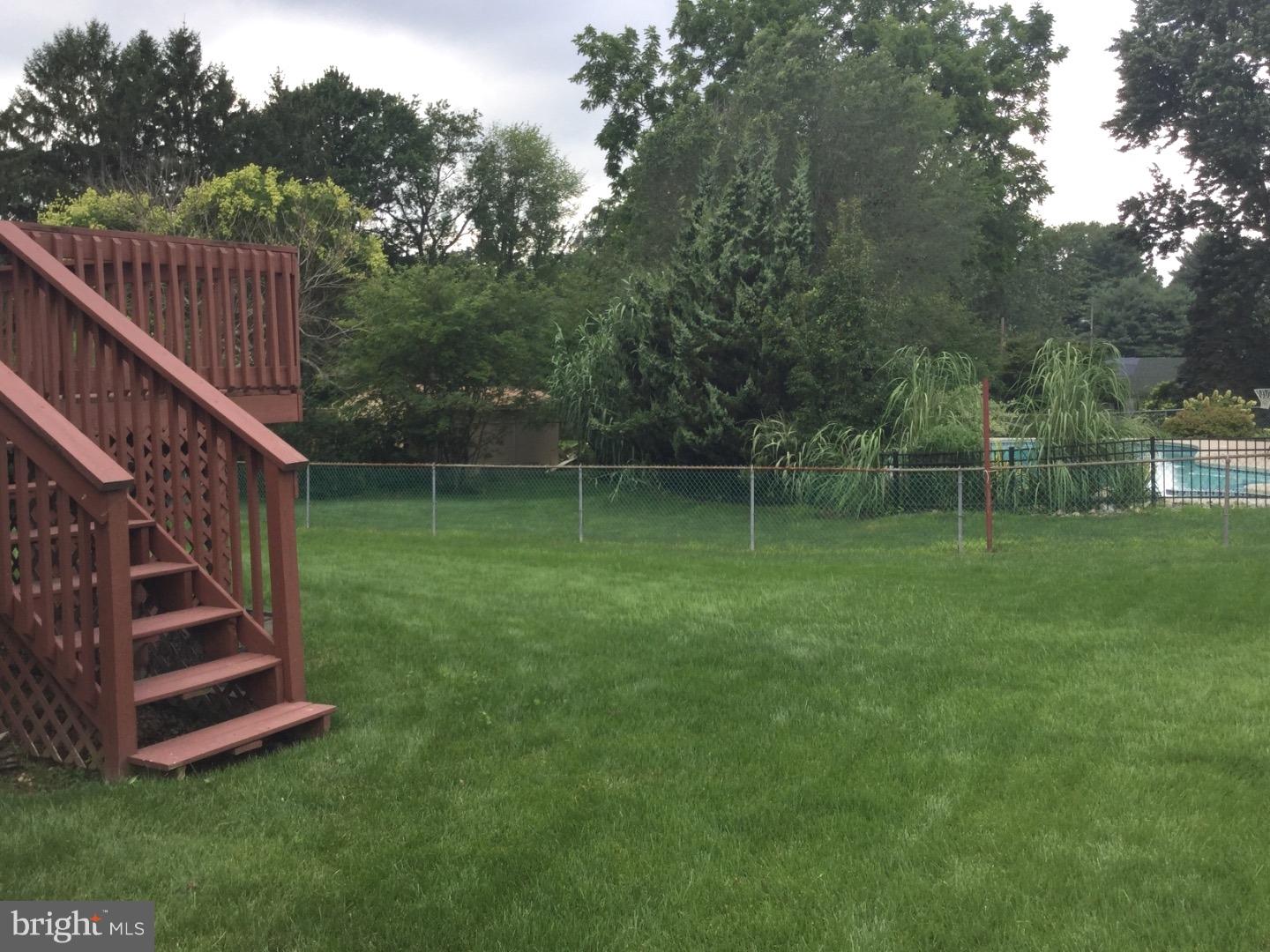 1304 Steel Road Havertown, PA 19083 - Photo 2 of 20