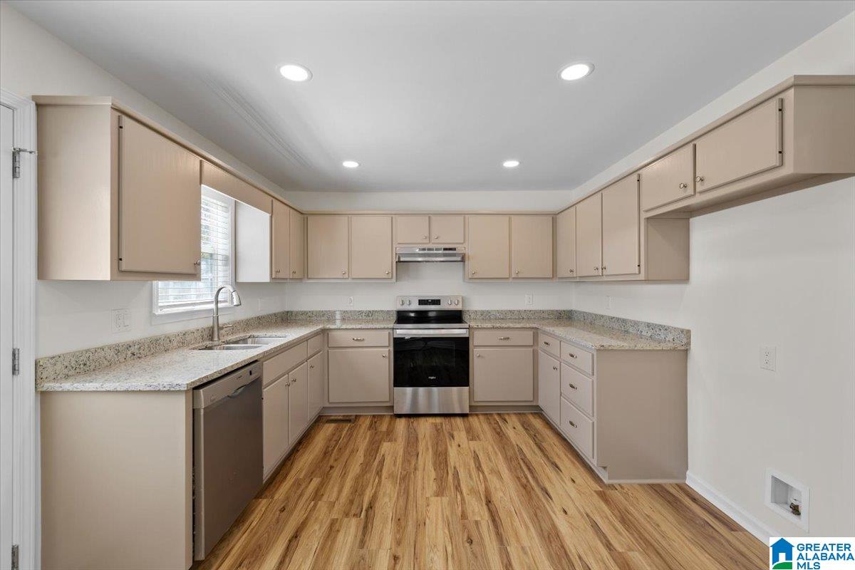 214 Washington Avenue West Oneonta, AL 35121 - Photo 7 of 18