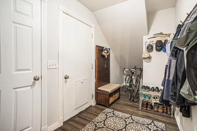 $649,900 | 9622 West R Avenue, Mattawan, MI 49071