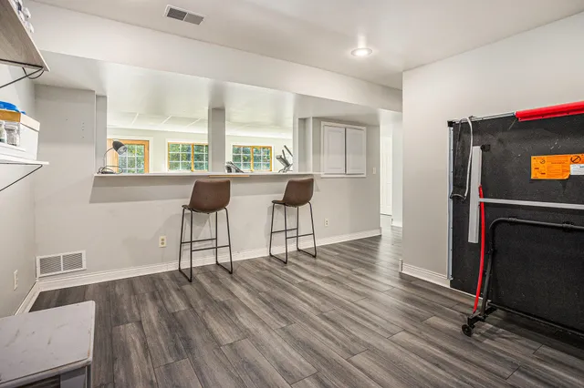 $649,900 | 9622 West R Avenue, Mattawan, MI 49071