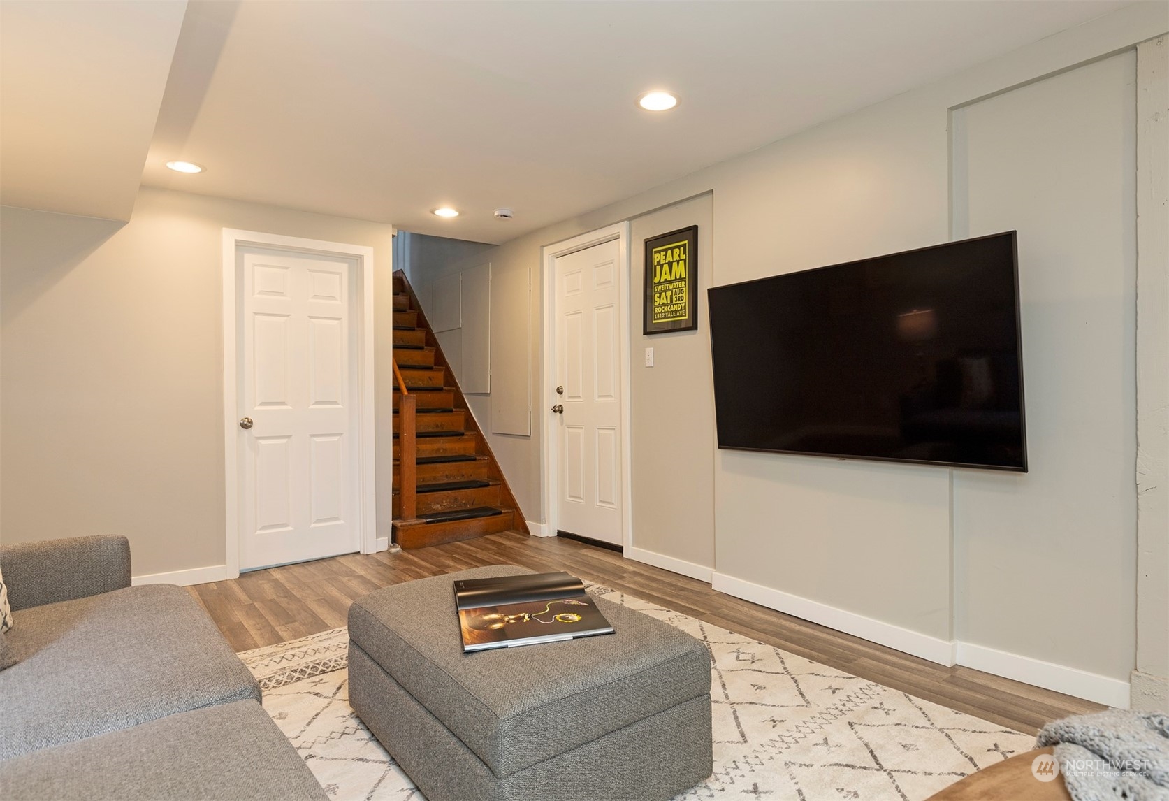 1127 North 76th Street Seattle, WA 98103 - Photo 24 of 35 Gallery Image 24