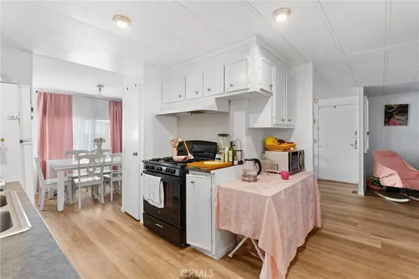 $189,000 | 3883-spc 45 Buchanan Street, Riverside, CA 92503