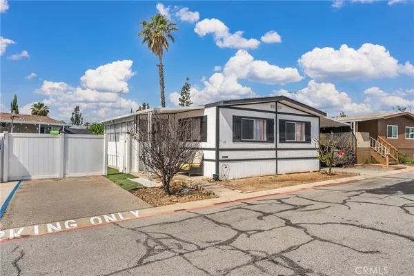 $189,000 | 3883-spc 45 Buchanan Street, Riverside, CA 92503