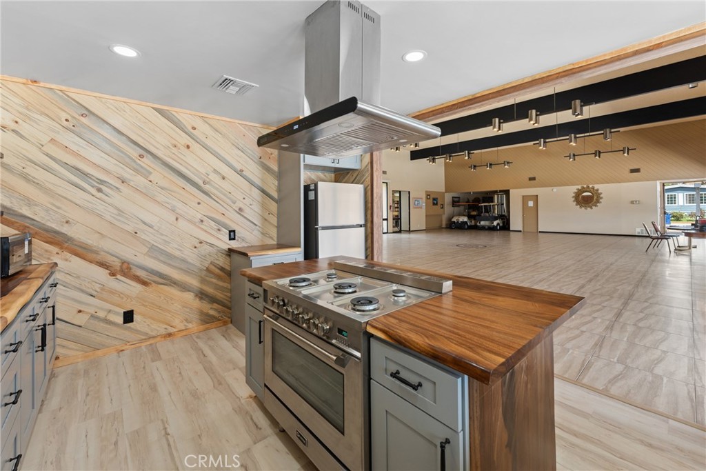 3883-spc 45 Buchanan Street Riverside, CA 92503 - Photo 41 of 44