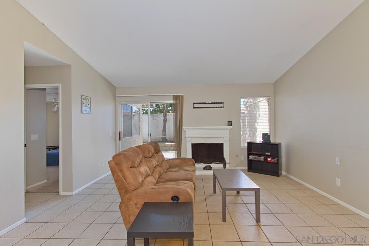 44557 La Paz Road, Unit B Temecula, CA 92592 - Photo 5 of 21