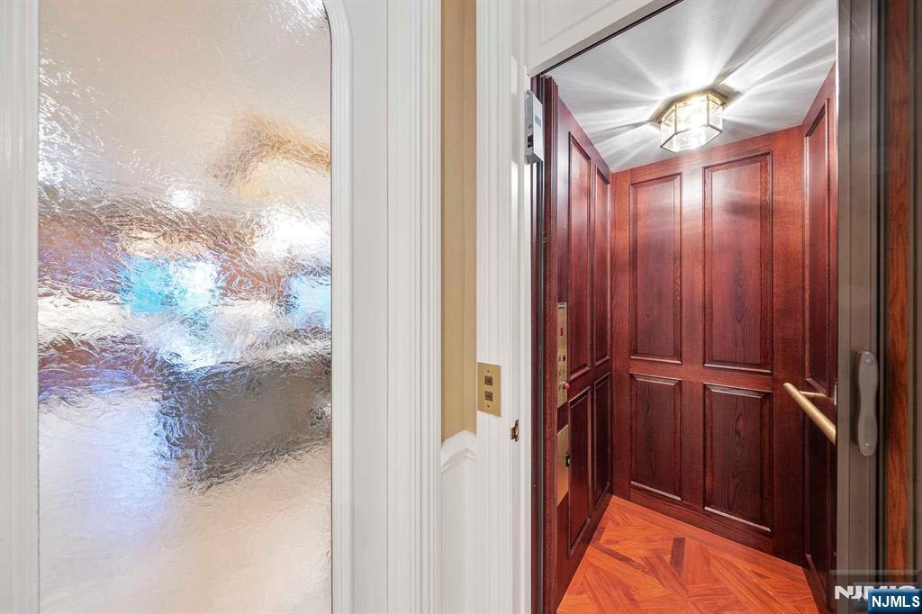 196 Vaccaro Drive Alpine, NJ 07620 - Photo 46 of 50