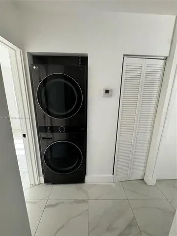 $2,850 | 1445 Northwest 34th Street, Unit 1445, Miami, FL 33142