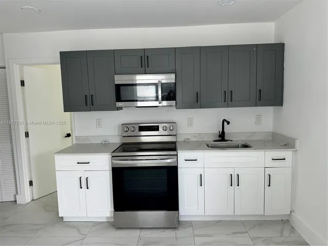 $2,850 | 1445 Northwest 34th Street, Unit 1445, Miami, FL 33142