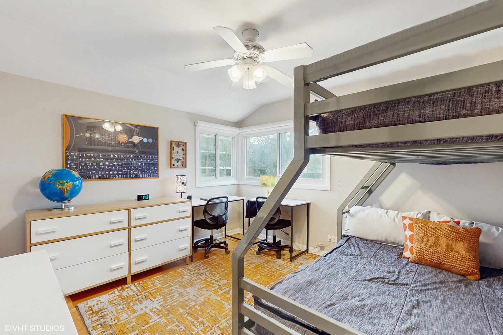 9238 Forestview Road Evanston, IL 60203 - Photo 15 of 26 Gallery Image 15