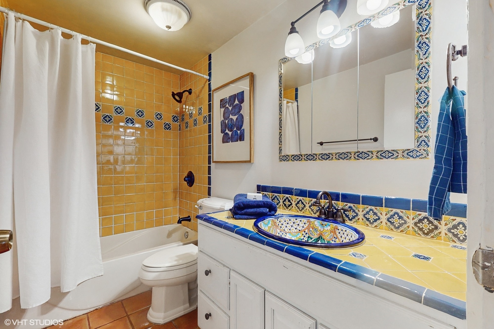 9238 Forestview Road Evanston, IL 60203 - Photo 17 of 26 Gallery Image 17