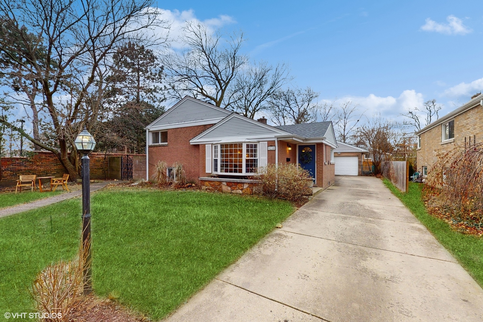 9238 Forestview Road Evanston, IL 60203 - Photo 2 of 26 Gallery Image 2