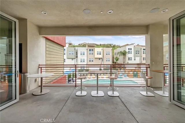$820 | 1831 Northpark Boulevard West, Unit 501, San Bernardino, CA 92407
