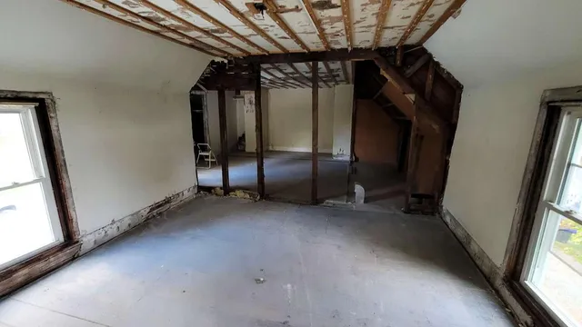 $149,000 | 30 Elm Street, Old Town, ME 04468