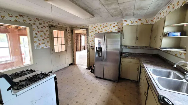 $149,000 | 30 Elm Street, Old Town, ME 04468