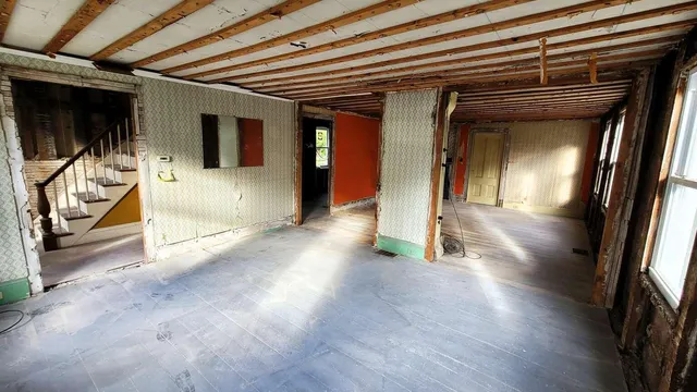 $149,000 | 30 Elm Street, Old Town, ME 04468