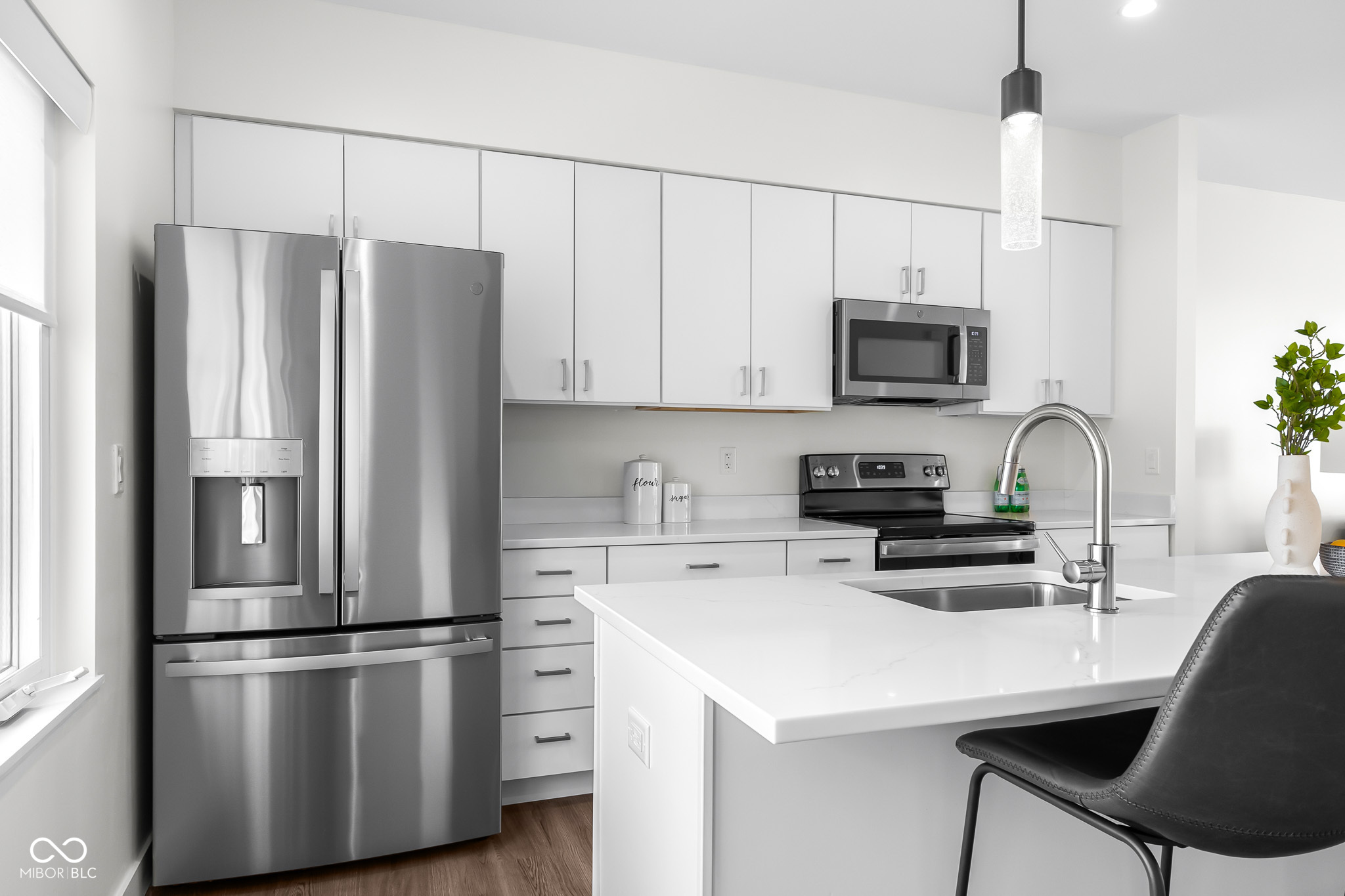 822 7th Street Columbus, IN 47201 - Photo 12 of 41