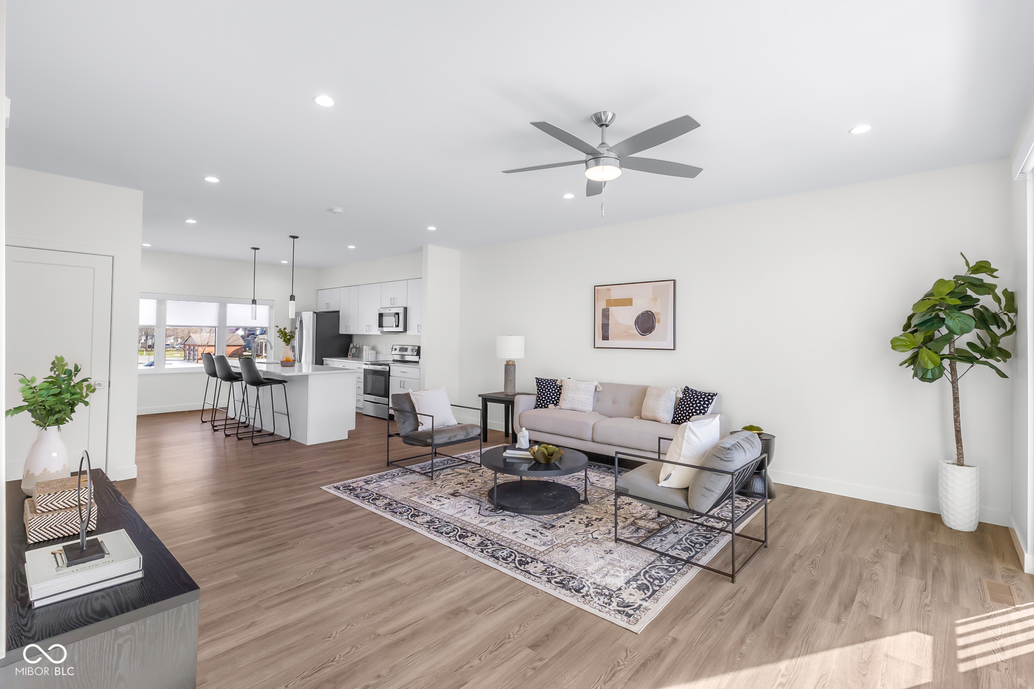 822 7th Street Columbus, IN 47201 - Photo 23 of 41