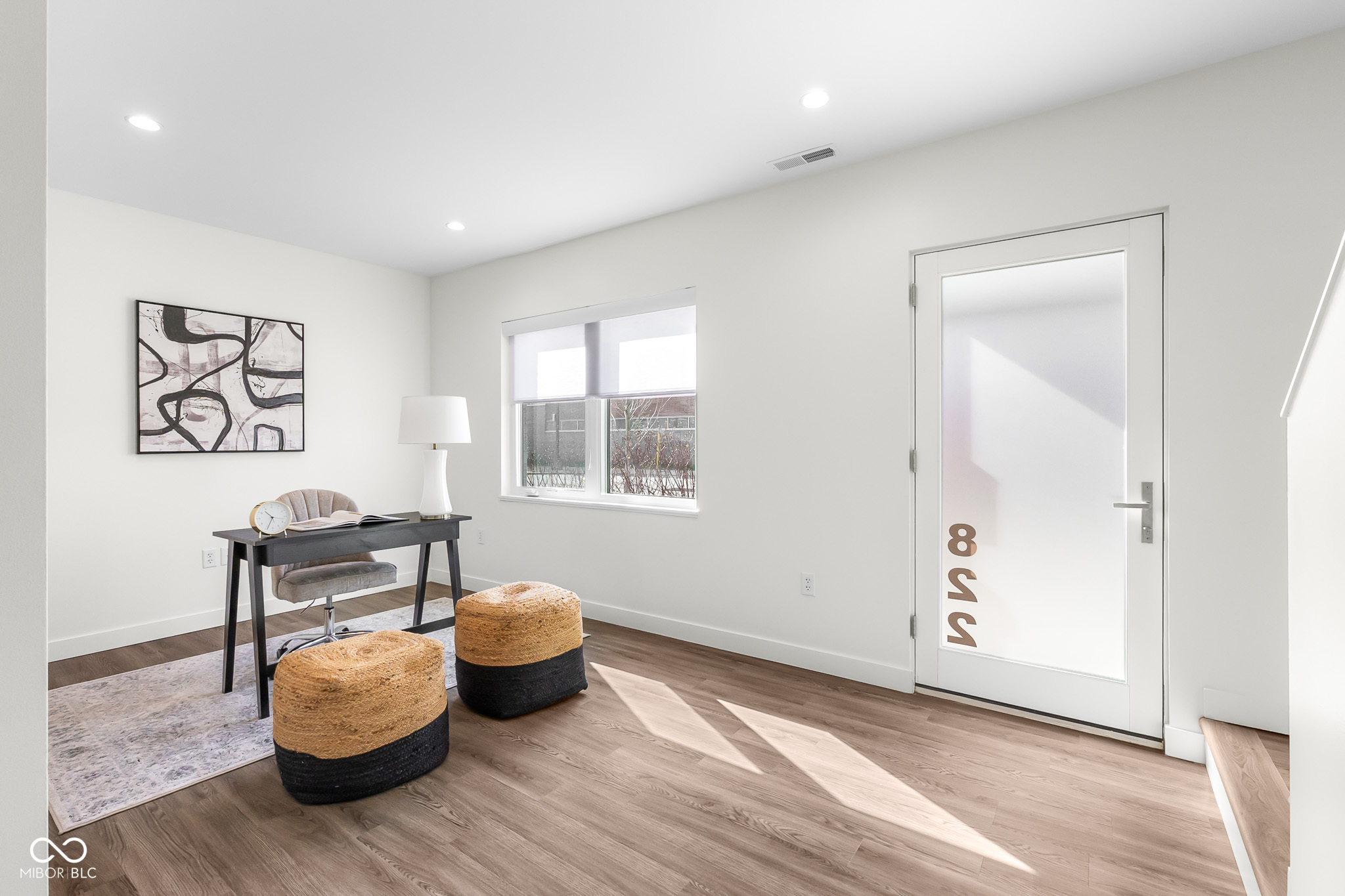 822 7th Street Columbus, IN 47201 - Photo 3 of 41