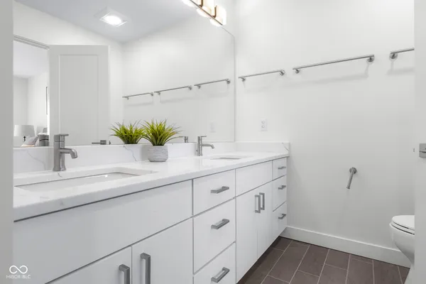$459,500 | 822 7th Street, Columbus, IN 47201