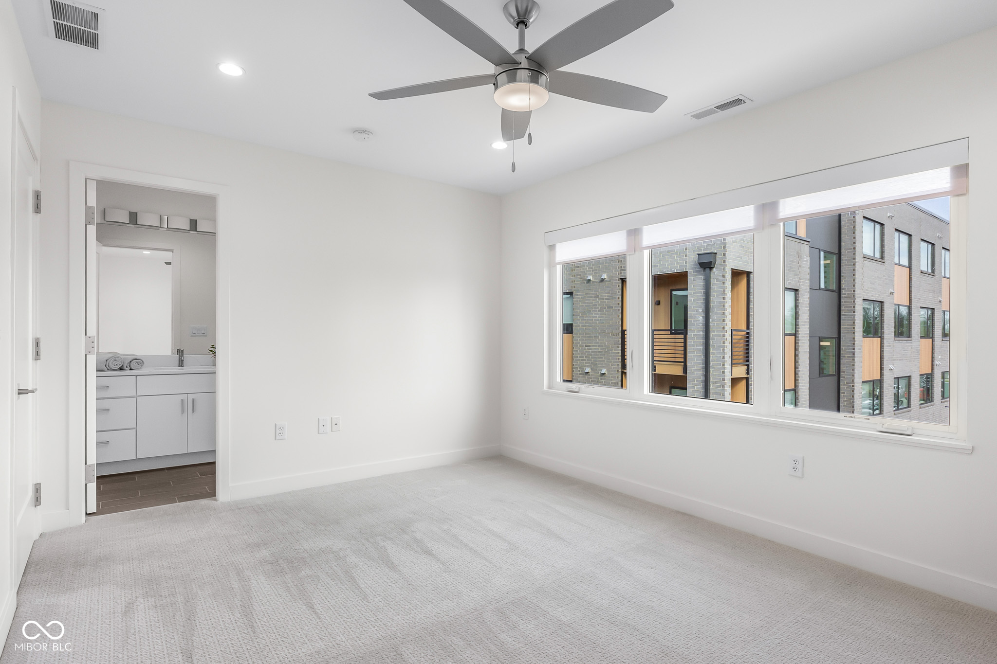 822 7th Street Columbus, IN 47201 - Photo 35 of 41