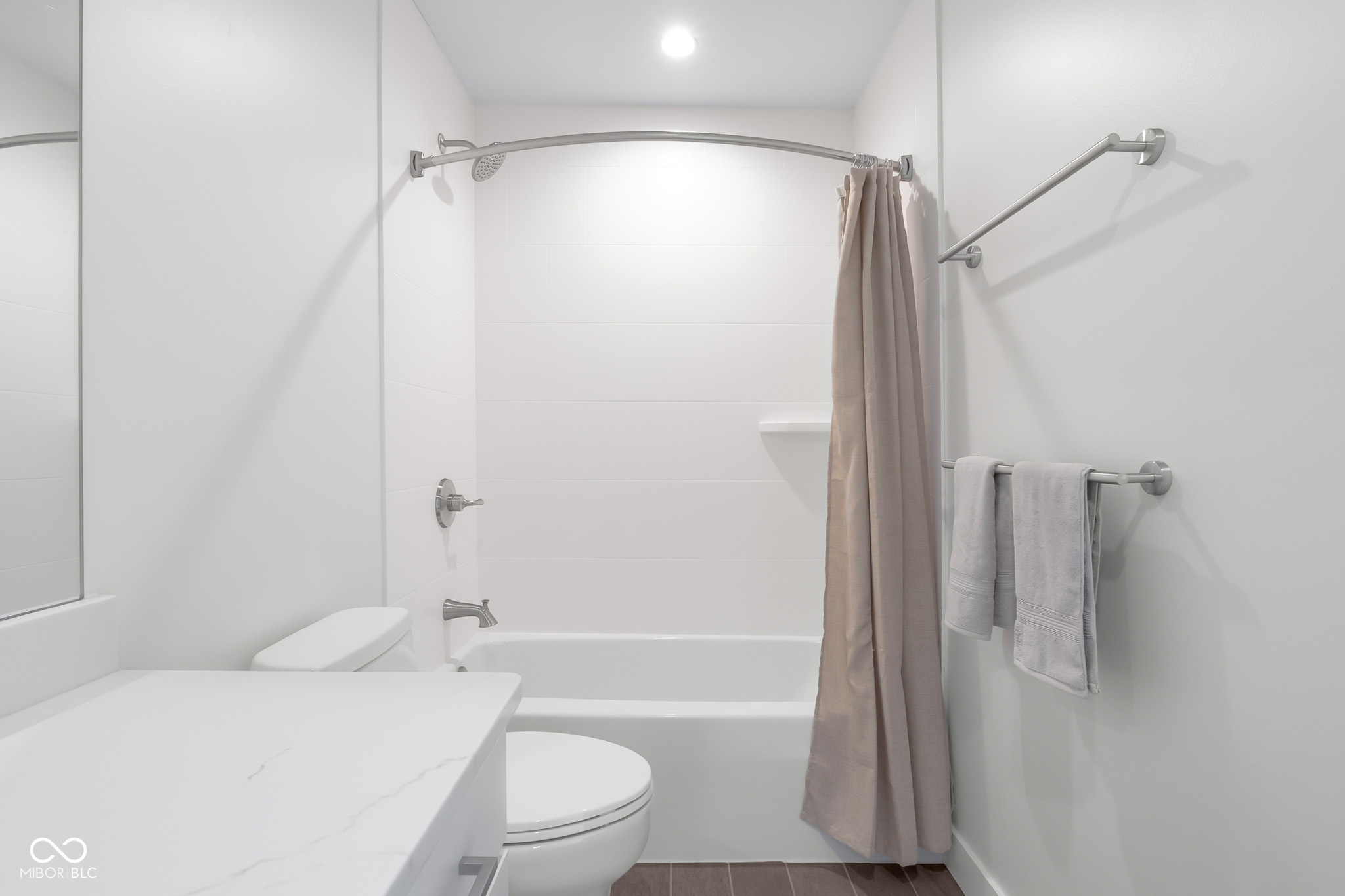 822 7th Street Columbus, IN 47201 - Photo 38 of 41