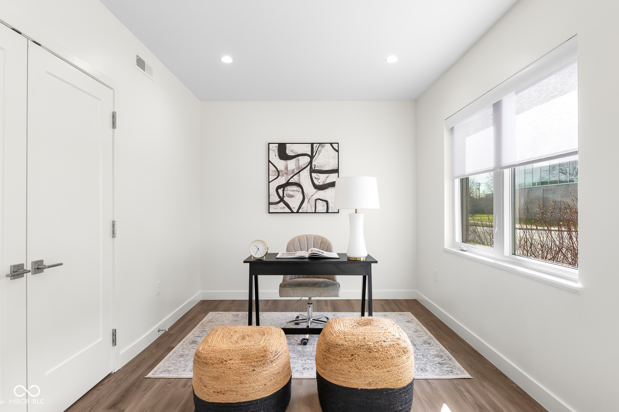 822 7th Street Columbus, IN 47201 - Photo 6 of 41