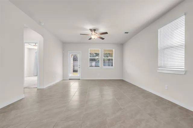 $350,000 | 17554 Rosette Grass Drive, Conroe, TX 77385