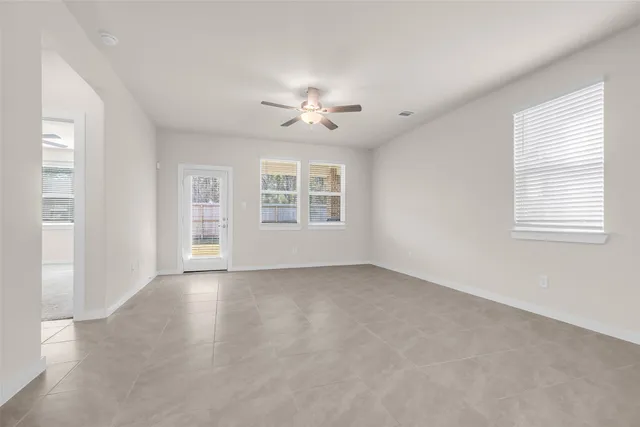 $350,000 | 17554 Rosette Grass Drive, Conroe, TX 77385