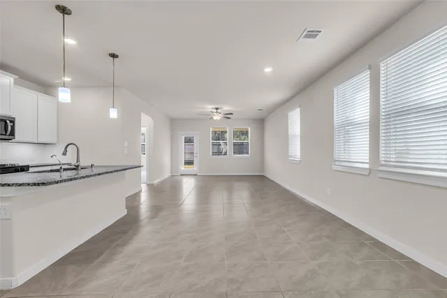 $350,000 | 17554 Rosette Grass Drive, Conroe, TX 77385