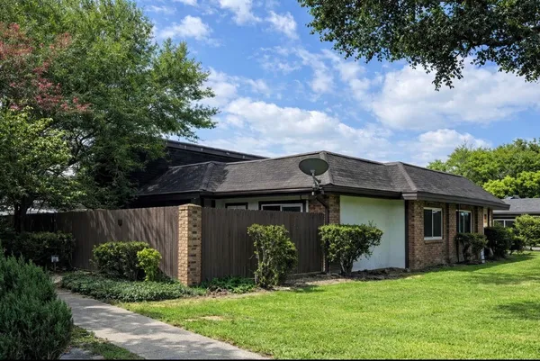 $145,000 | 12026 Mighty Oak Drive, Unit A, Houston, TX 77066