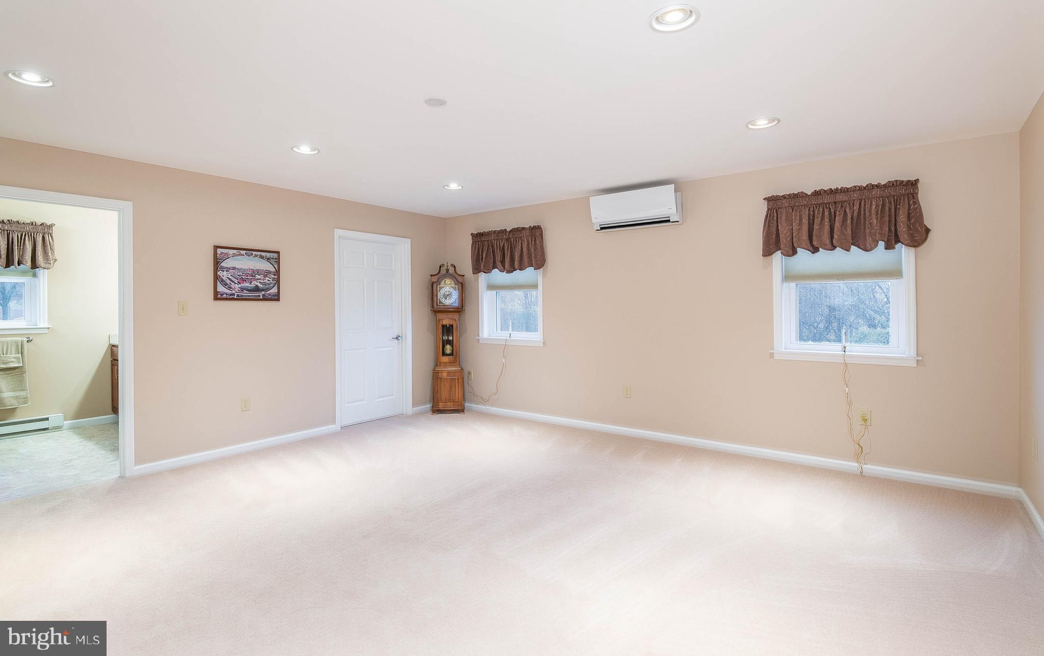 1173 Cedar Top Road Reading, PA 19607 - Photo 25 of 34 In-Law Suite