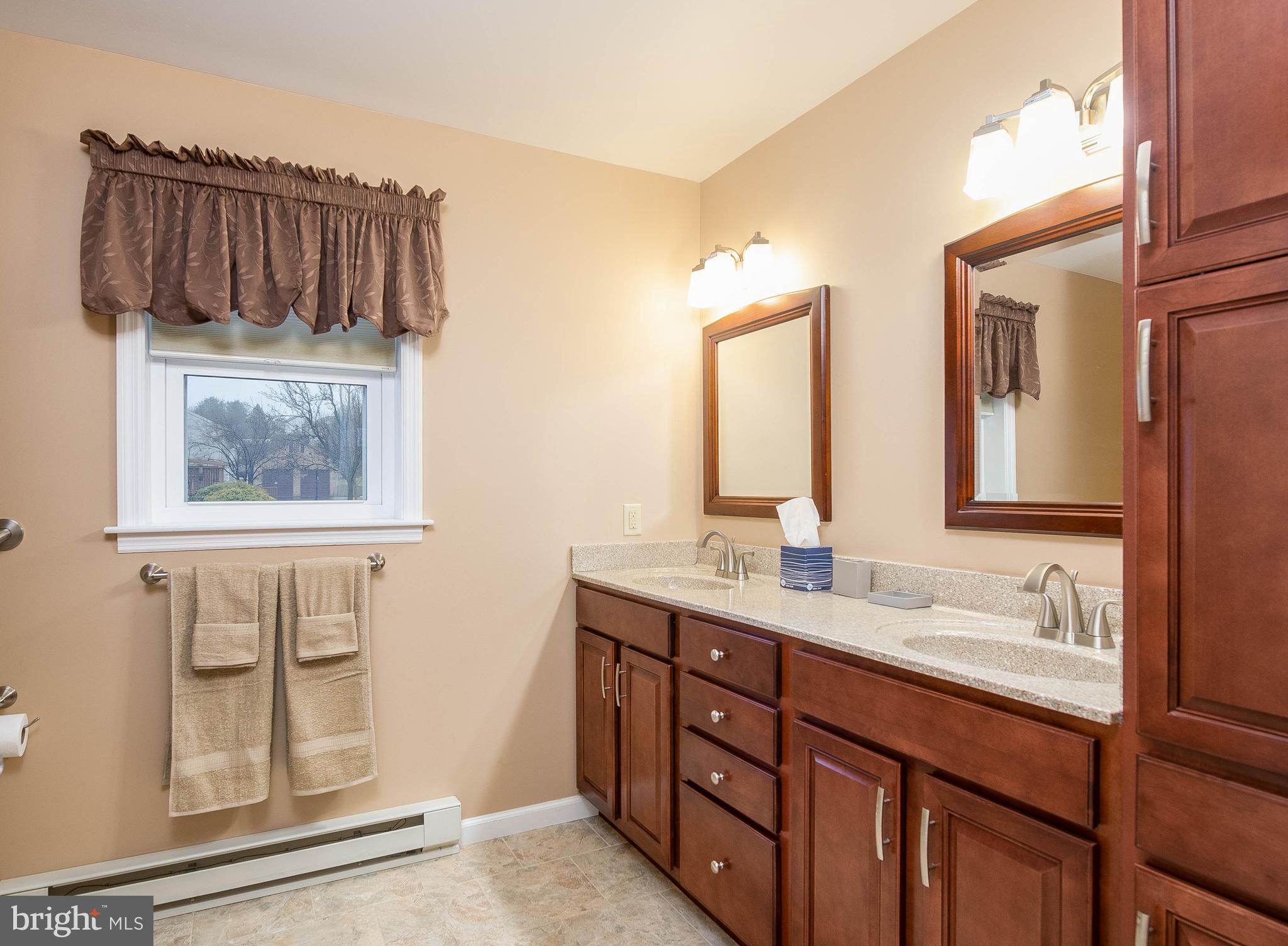 1173 Cedar Top Road Reading, PA 19607 - Photo 27 of 34 In-Law Suite Bathroom
