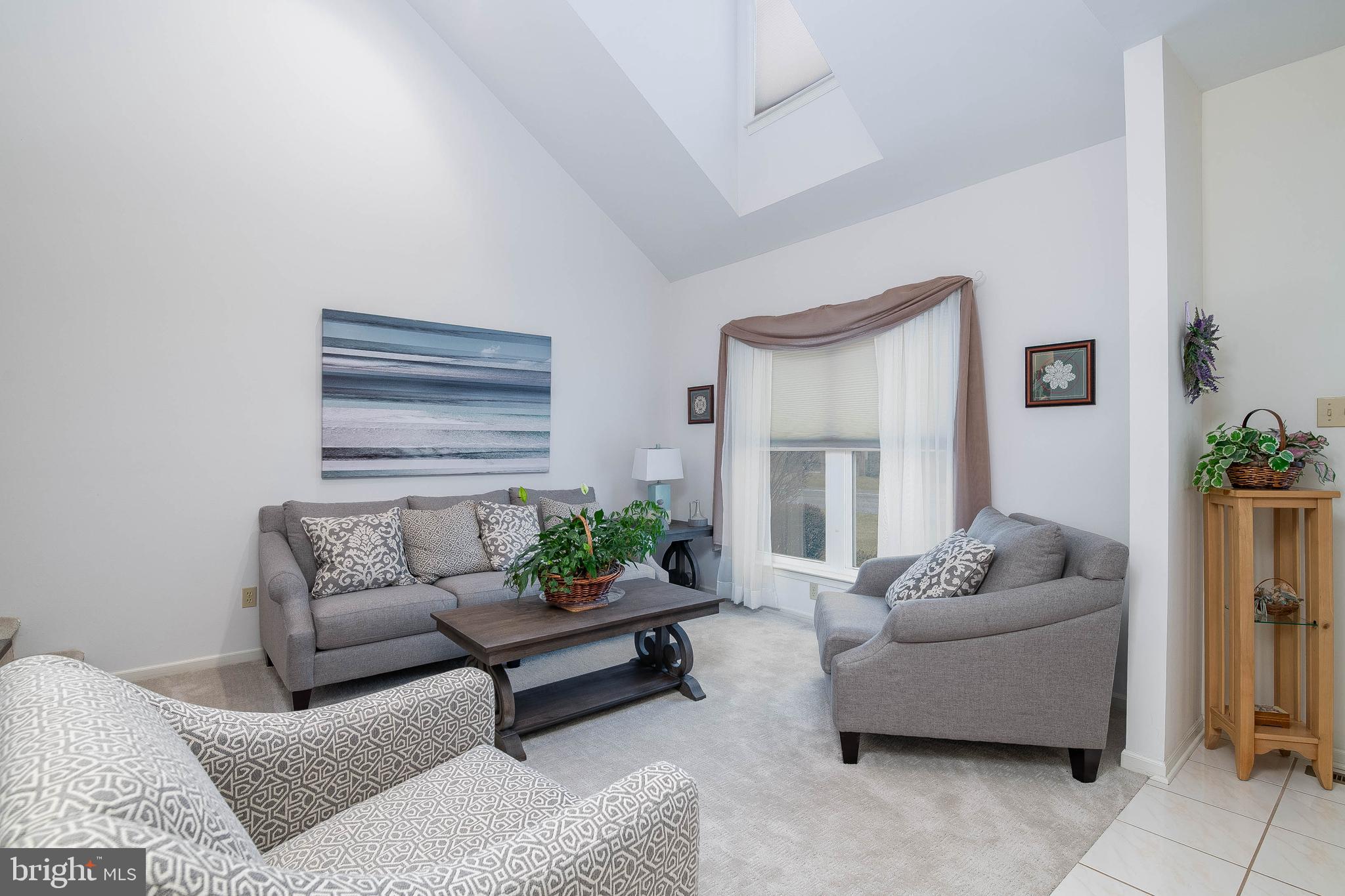 1173 Cedar Top Road Reading, PA 19607 - Photo 5 of 34 Formal Living Room