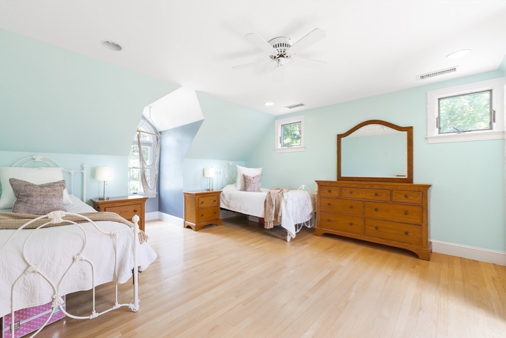 99 Huntington Road Newton, MA 02458 - Photo 25 of 36