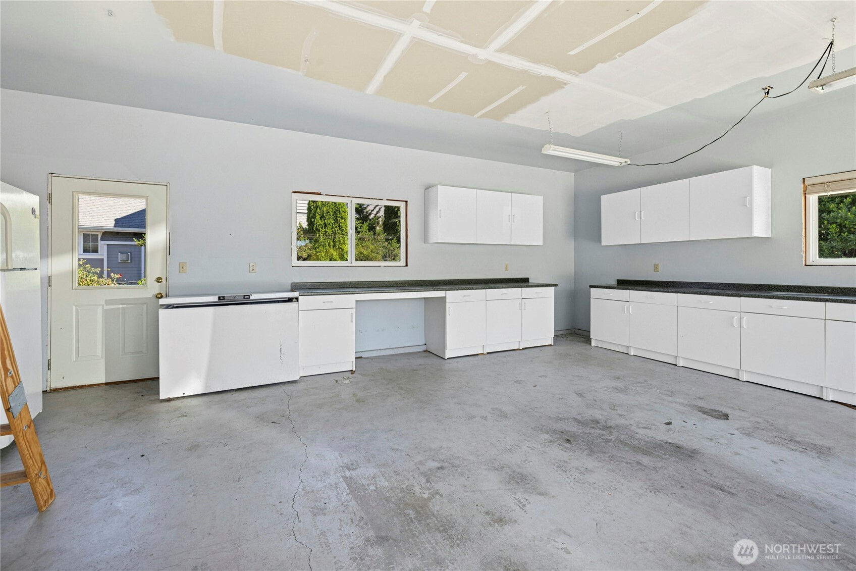493 Northeast Lincoln Road Poulsbo, WA 98370 - Photo 29 of 32 Gallery Image 29
