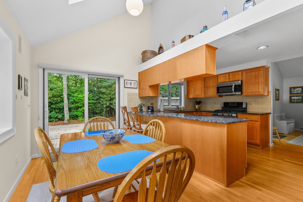 23 Topping Lift Mashpee, MA 02649 - Photo 13 of 42